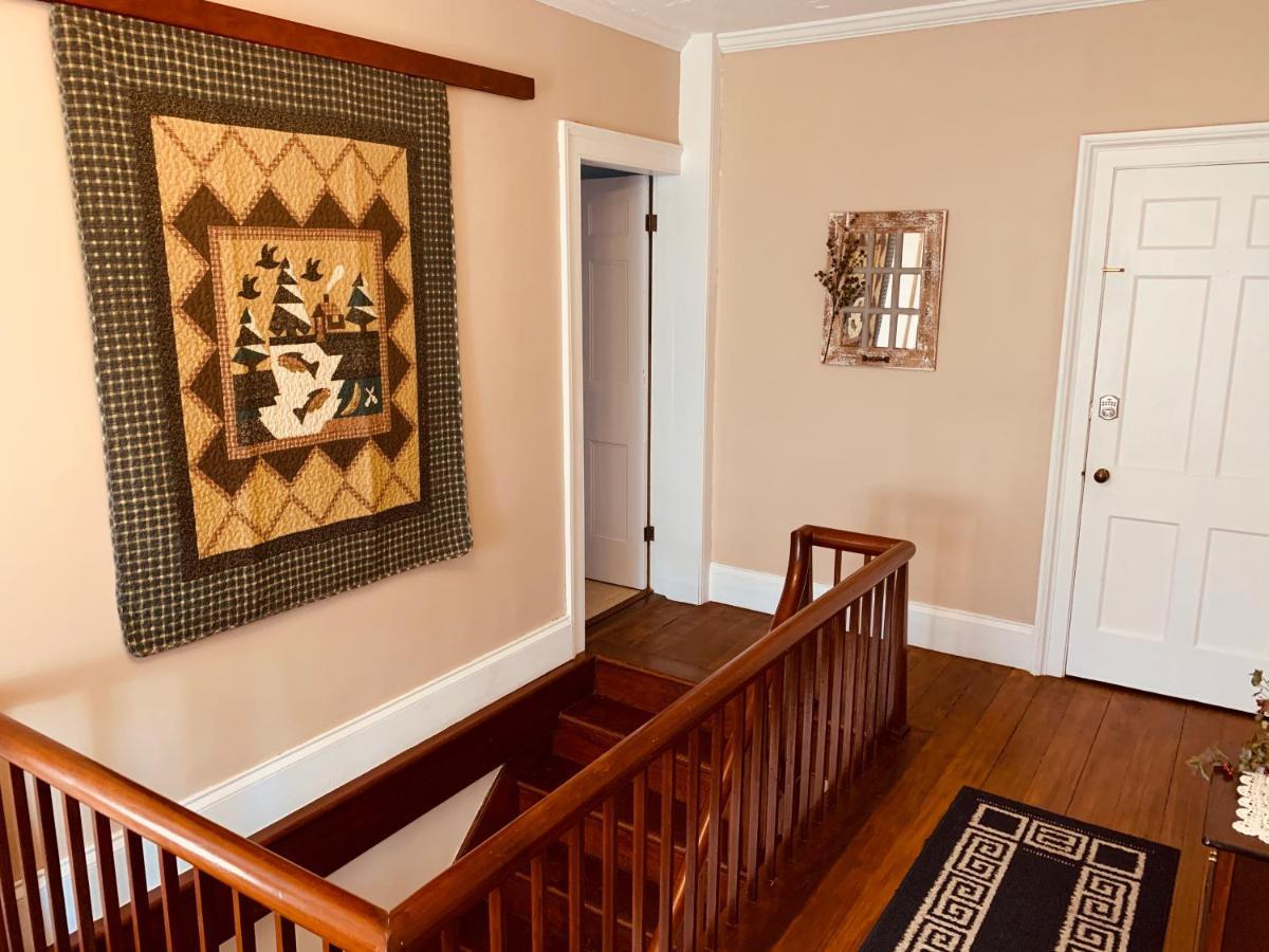 Centennial Inn Bed & Breakfast Conneaut ภายนอก รูปภาพ