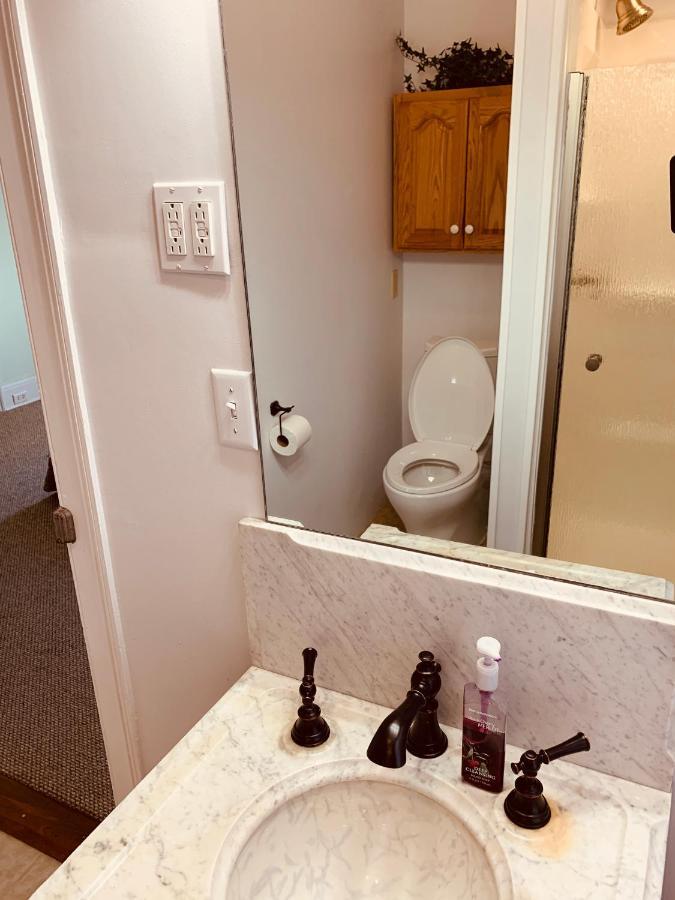 Centennial Inn Bed & Breakfast Conneaut ภายนอก รูปภาพ